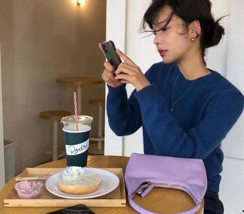 娱乐吃瓜封面如何做的